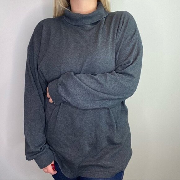 1830 women’s gray turtle neck‎ sweater size XL - Picture 3 of 14